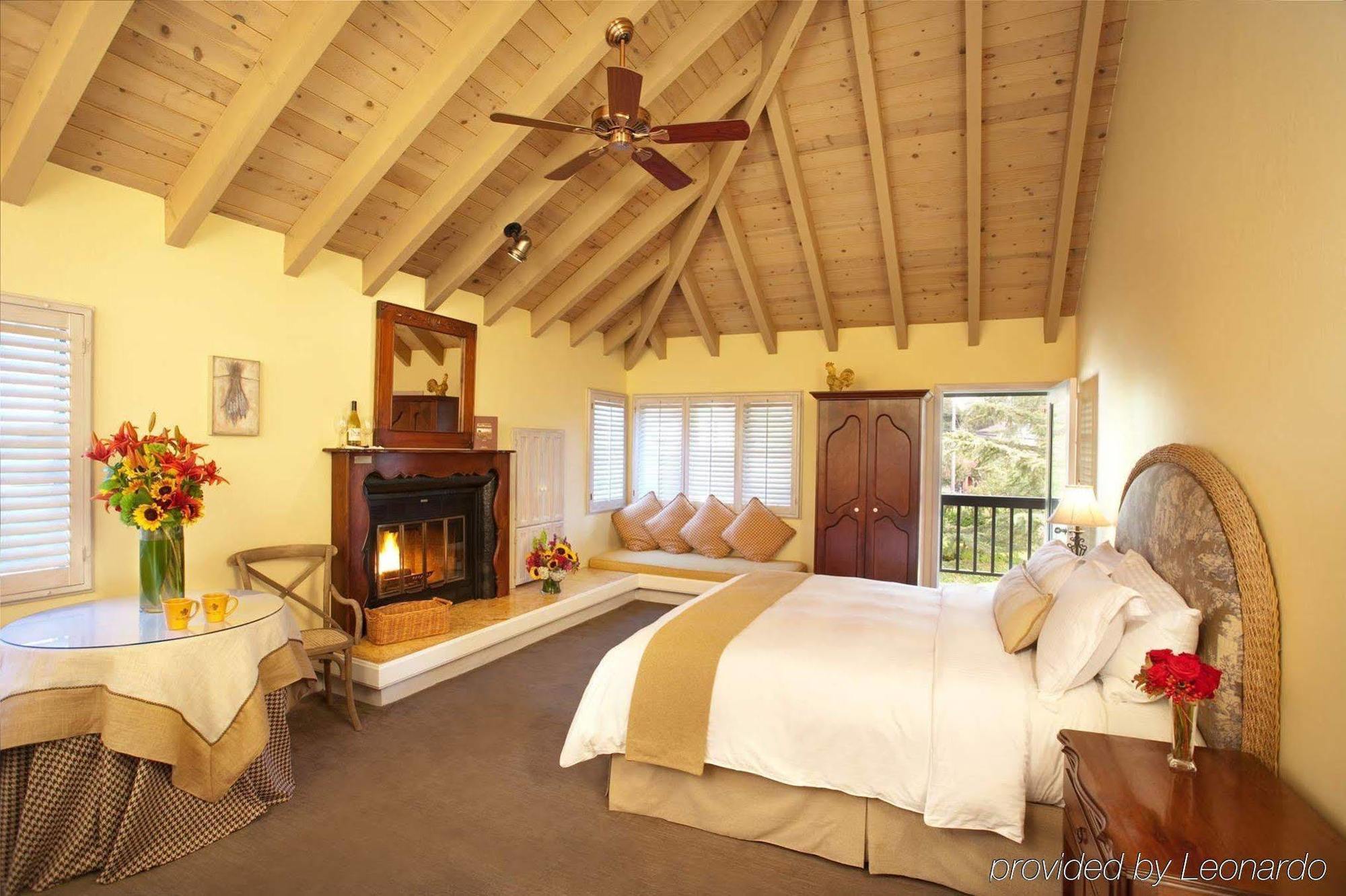 Vintage House At The Estate Yountville Phòng bức ảnh